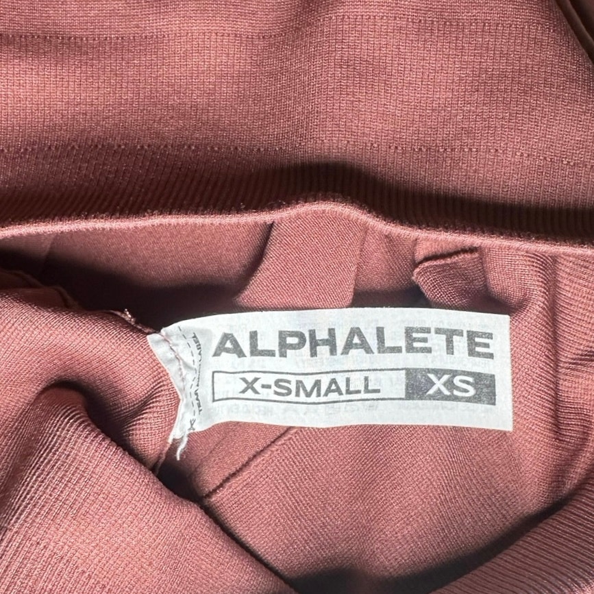 Alphalete Amplify Scrunch High Rise Leggings Workout Gym Burgundy Red Womens Xs — image 7 of 8